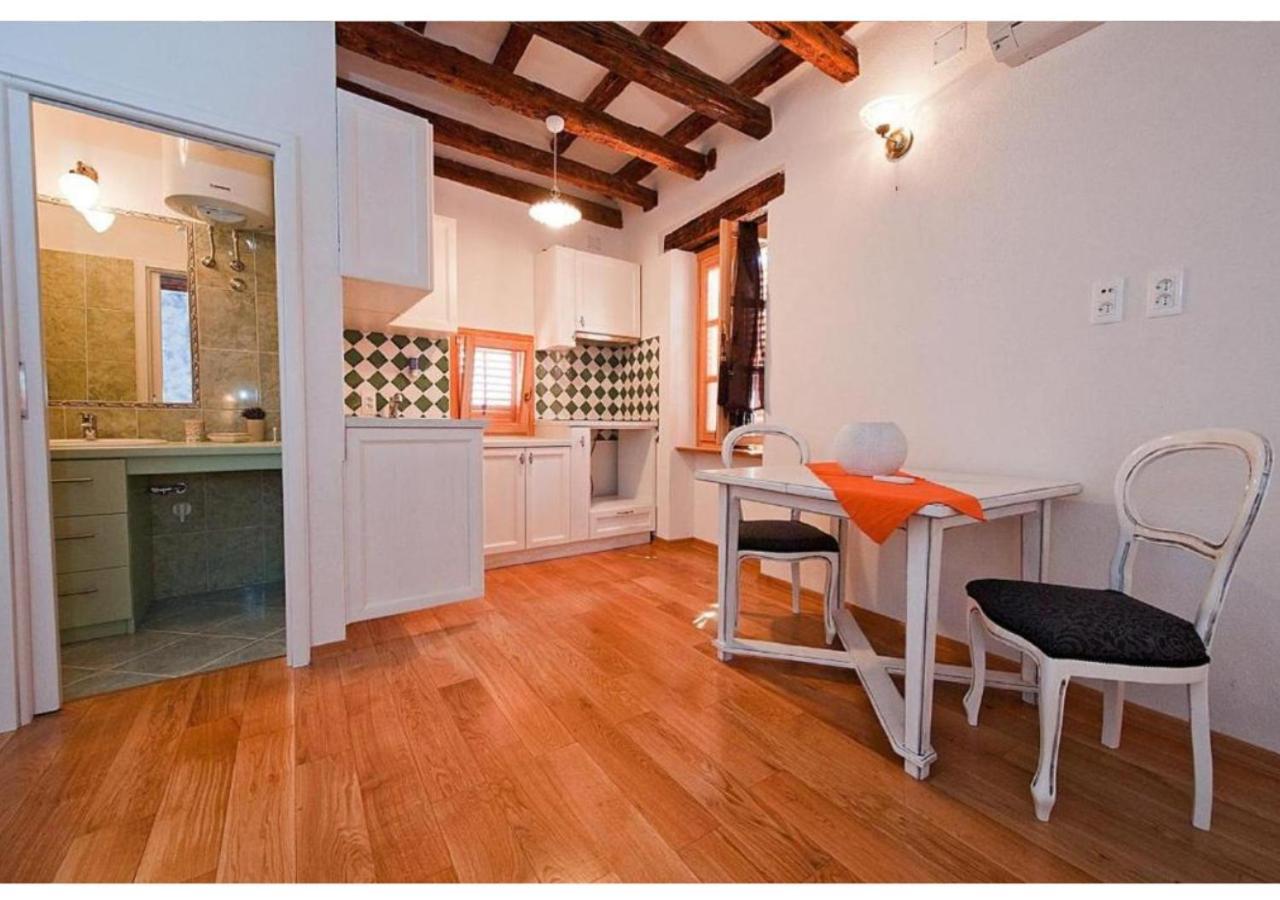 San Cristoforo Accommodations Rovinj - Garzotto Extérieur photo