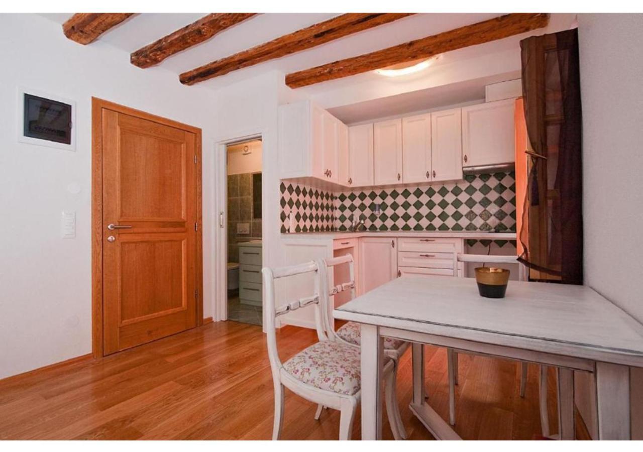San Cristoforo Accommodations Rovinj - Garzotto Extérieur photo